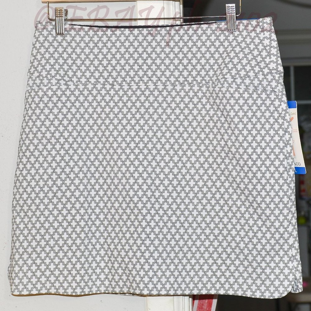 S.C.‎ & CO. Ladies' Tummy Control Skort
